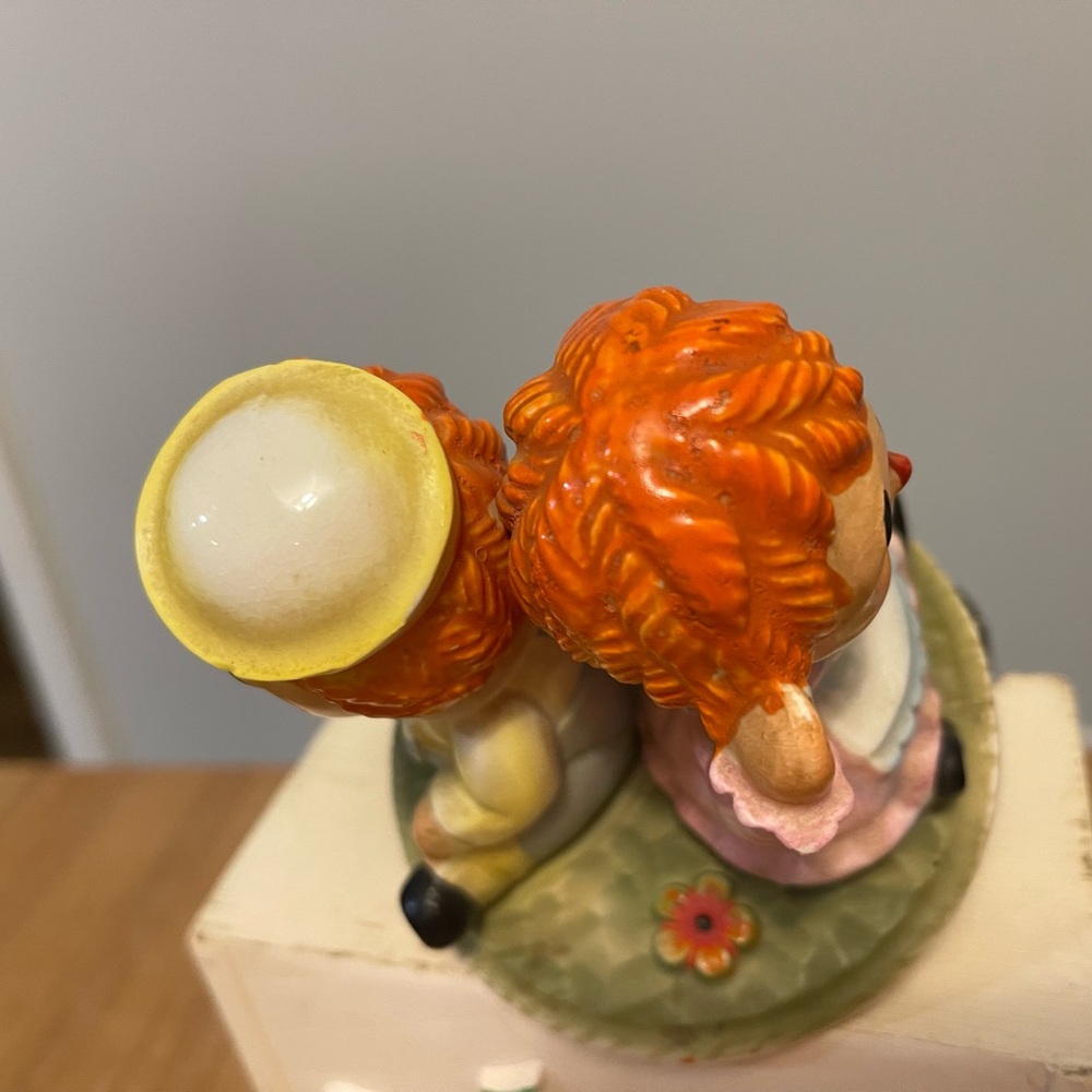 Vintage Raggedy Ann and Andy Figurine - Picture 6 of 7